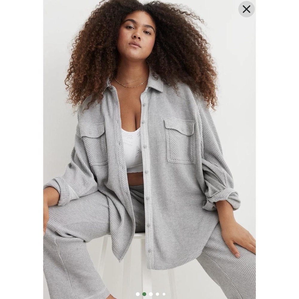 NWT AERIE Gray Waffle Button-Up Shirt - XS